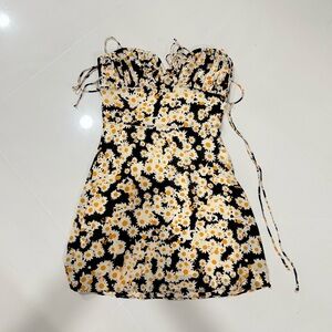 NWOT XS Realisation Par Devon Dress in Flower Power